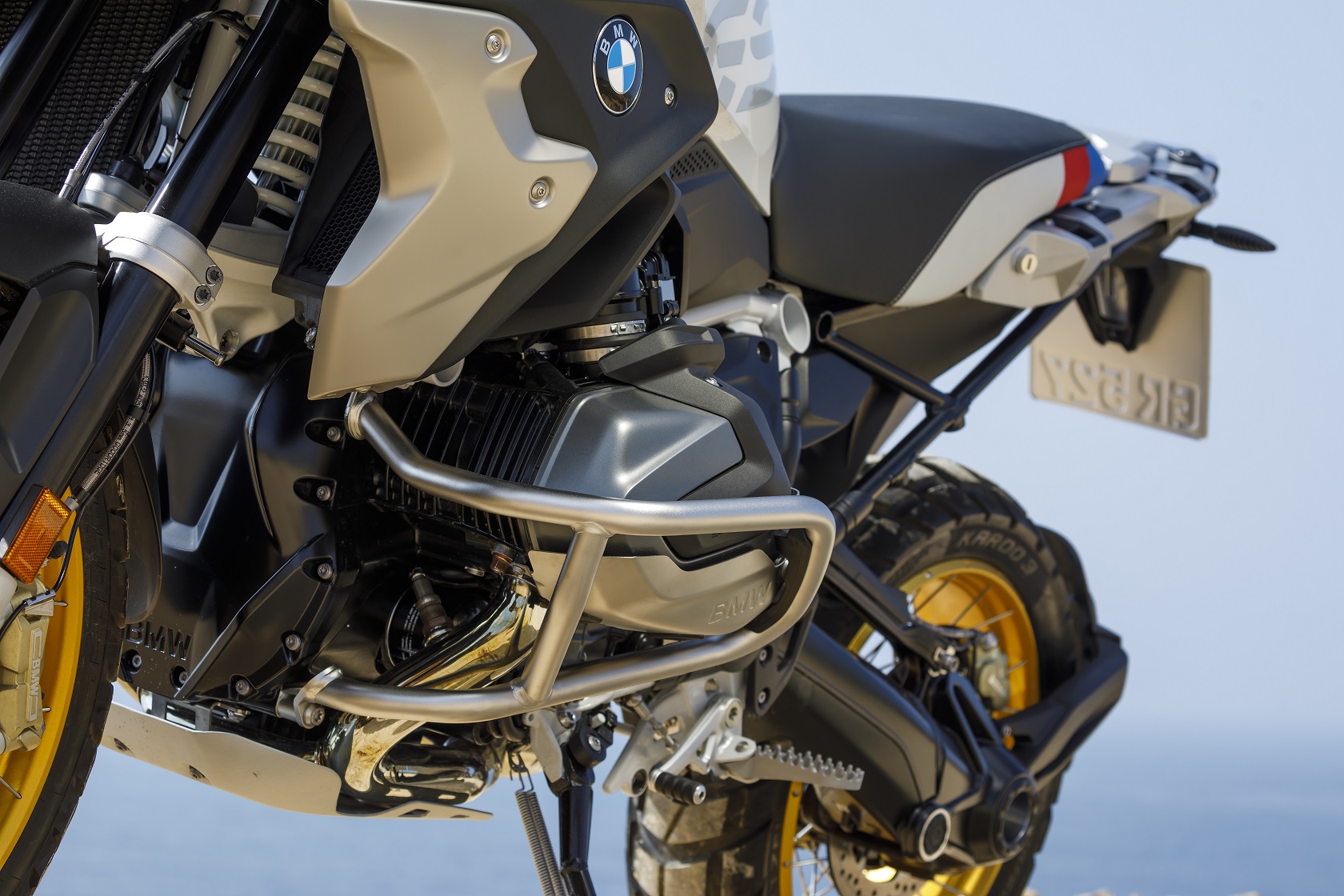 BMW R1250GS Motorcycle Detail Picture